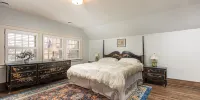 Frederick Stearns House Historic Inn - Lily Room
