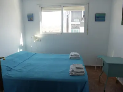 3Bed Penthouse Apt with Private Terrace & Balcony Hotels near C. Cronista José Gomis