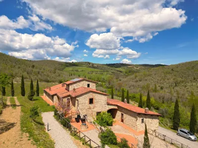 Borgo le Noci Chianti Retreat & Pool Hotels in Gaiole in Chianti