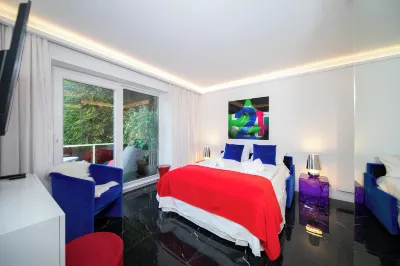Favorite Stays - Suite and More - Deluxe Hotels in der Nähe von St. Cosmas Apotheke