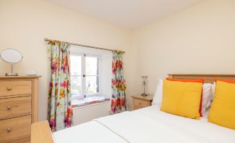 JOIVY Secluded Brewery Apartment