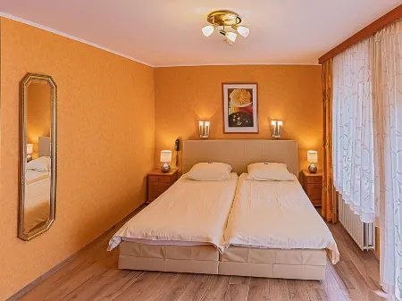 Hostellerie Val Fleuri Отели в г. Оберфойлен