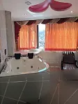 Hostal Kapital City