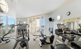 Luxury Penthouse Style Condo Oceania 2