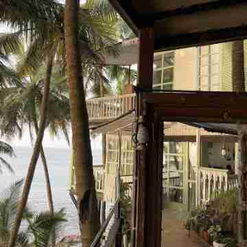 Belantara Beach Front Hotel Exterior