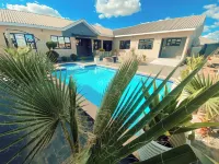 Executive Suite and Spa Hotels in Orapa