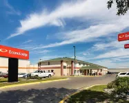 Econo Lodge - Pet friendly