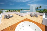 B Blue Beachouses