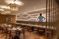 The Waterfront Beach Resort, A Hilton Hotel فنادق في هونتينغتون بيتش