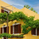 Cretan Magnolia Gem - Smari Cozy Getaway