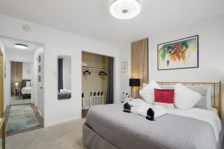 Ocean glimpse from the patio