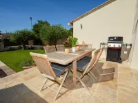 3-bedroom villa with private pool and AC Hotels in Tarascon