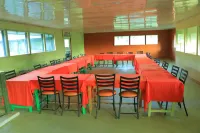 Rhino Tourist Camp Hotels in Сиана