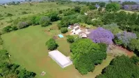 Crest Farm - Self-Catering 2-Bedroom, Wi-fi, Views, Swiming Pool Hotels in Kloof