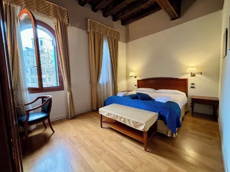 Locanda del Ghetto Отели рядом с достопримечательностью «Villa Casanova»