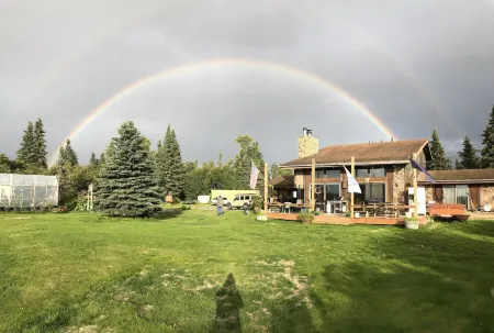 Clam Gulch Lodge Отели в г. Клэм Галч