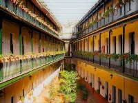 Hoteles del Sur Hotels near Teatro Central