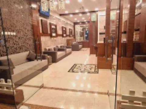 ستار 4 سيزون Hotels near Crown Plaza Beach Resort
