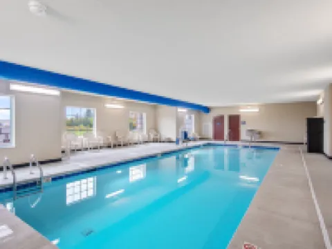 Cobblestone Hotel & Suites - Austin Hotels in Austin