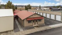 The Yellowstone Hideaway Unit C