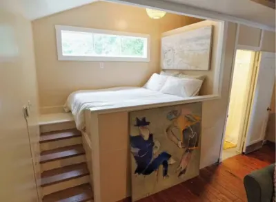 Redwood Hideaway Hotels near Powers Creek