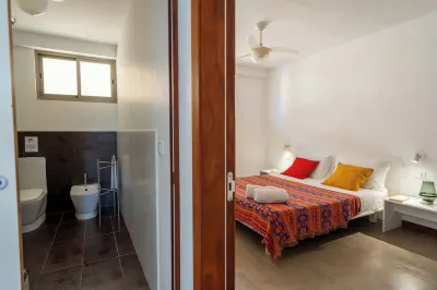 Las Rochas Hotels in 