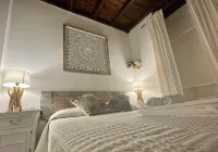 Borgo Stays | Elegant Apartment in the Historic Center