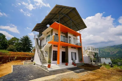 Colorful Artifacts and Modern Decor Hut Stay