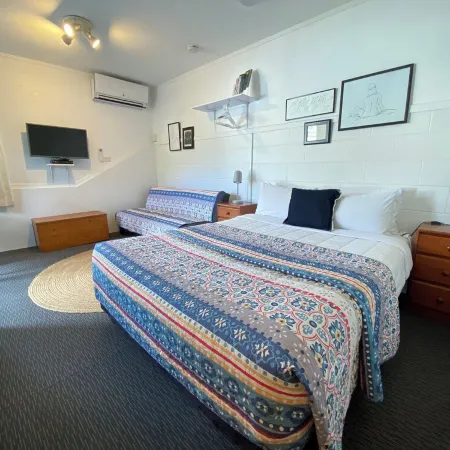 Studio in central Paihia - walk everywhere