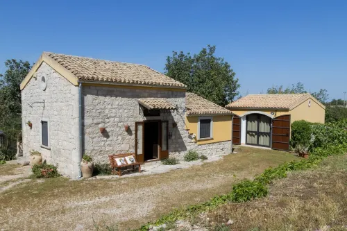 "Terrace on the Archaeological Park"