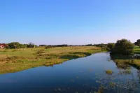 Relaxation and tranquillity in the countryside, large garden, dogs welcome Các khách sạn ở Kirchlinteln