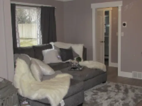 !!NEW!! Luxurious remodeled home !! No cleaning fee!