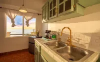 BEACHFRONT Relaxation 1 Bedroom Apt