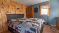 One Bedroom Cottage W/Loft By The Moon River