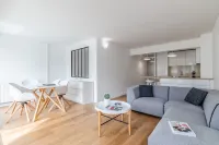 Design Apartment Biarritz Grande Plage - Residence with Pool