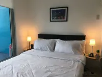 Jerixxz Place, Stay in Azure Beach