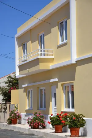 Apartment fully equipped with big balcony and barbeque, up to 5 adults