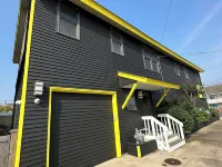 Newly Renovated 4BR 2BA Ocean Block Bay View Ship Bottom Home Central Location Hotels in Ship Bottom