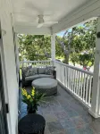 Gorgeous home in Vilano.  Situated btwn Beach  & Public boat launch with pool
