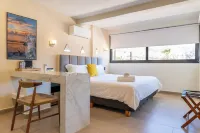 Colmena Marina Cabos