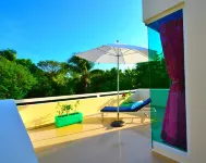 Villa Mariposa, private pool, Jacuzzi & hot tub