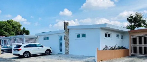 Beautifull Spot Hotels in Bayamon