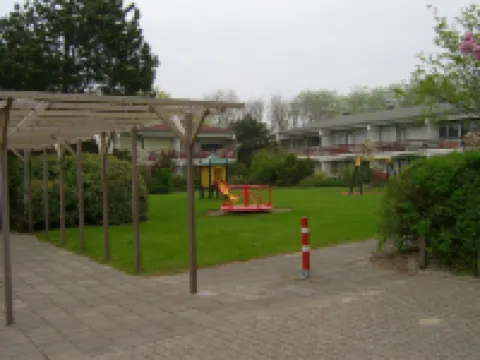 Holiday home at a copse and small lake, close to the beach