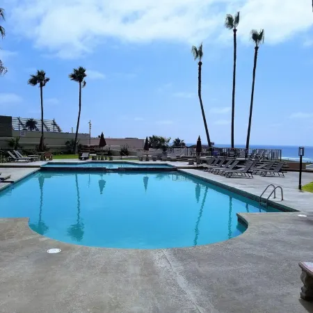 Wow! What a View!! Down Town Oceanfront Condo, Very Safe! Direct beach Access!