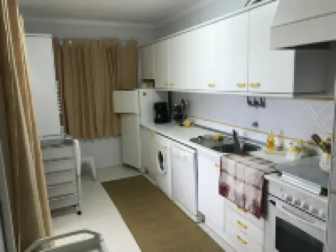 Armação House w / Air Conditioning, Parking, WI FI