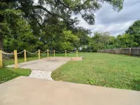 Charming Downtown Fort Mill Home w/ Large Backyard Hotels in Fort Mill