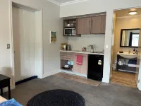 Modern and spacious studio apartment in the beautiful Cardrona Valley