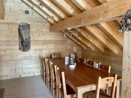 Luxury chalet 160 m2 for 10 people, shuttle bus at 50m, 3mn from the lifts Отели в г. Вар