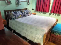 Utila's Red Cliff Cabana Hotels in Utila