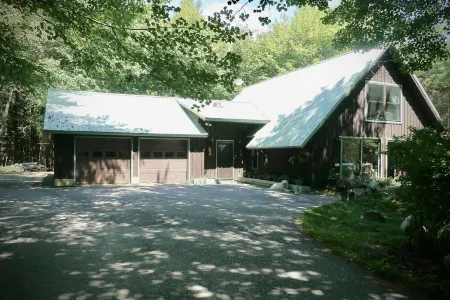 Anny's Treetop on the Quietside Mt Desert Island,& Acadia National Park